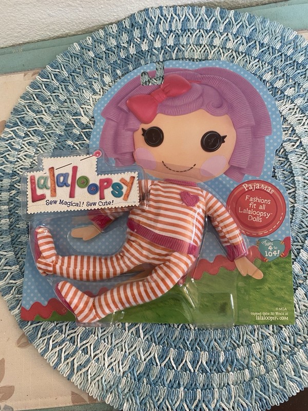 Lalaloopsy Sew Magical! Sew Cute! Fashions Fit All Lalaloopsy Doll Pajamas New