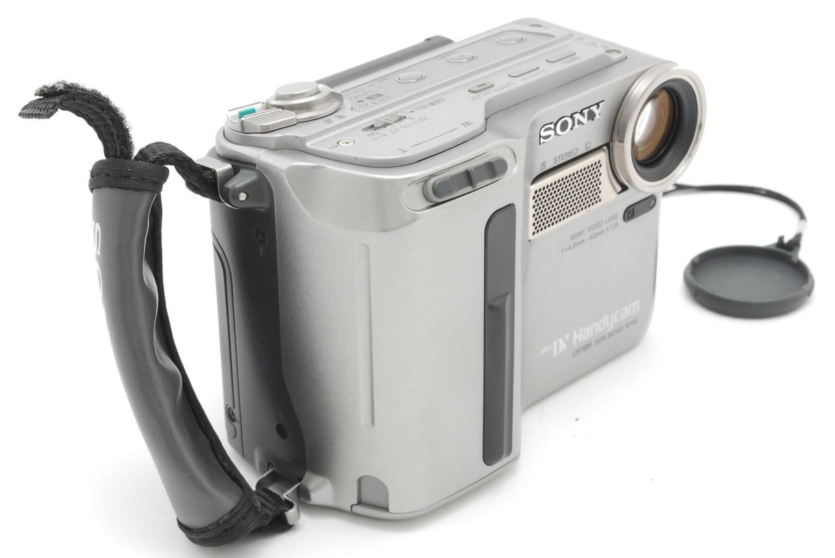 MINT w/Accessory】SONY DCR-SC100 Mini DV Tape Digital Video