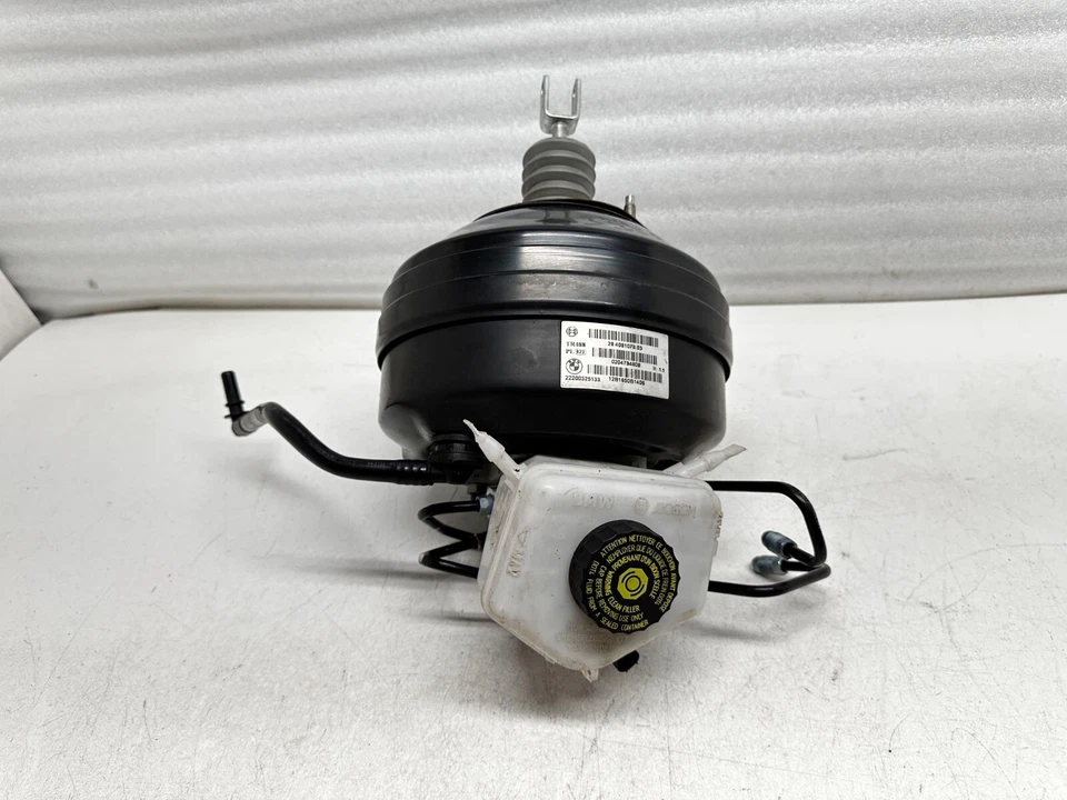 P40847 2012-2016 BMW 3 Series Brake Booster with Master Cylinder F30 0204794808 - Image 4 of 4