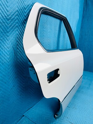 Lexus LS400 Rear Door w/ Moldings Passenger Side White Pearl: 051