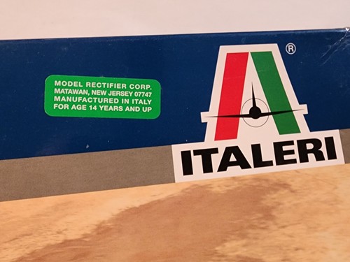 XB-70 VALKYRIE JET AIRCRAFT MODEL KIT - 1:72 SCALE- ITALERI #1282 -2011 (SEALED) - Photo 2 sur 16