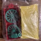 Plastic Dime Store Covered Wagon Toy 1960’s In Original Packaging Unpunched — photo 3