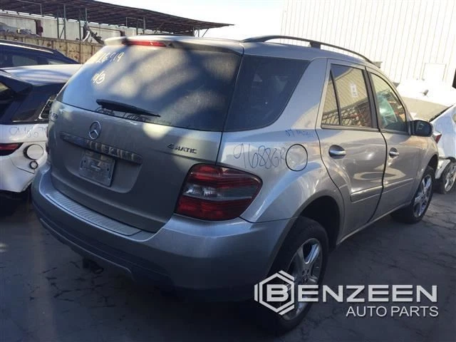 GOLD DECKLID TAILGATE 1647400257 2006-2009 MERCEDES-BENZ ML350 — 第 3/4 张图片