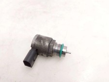 VW CADDY IV Furgon SAA, SAH  Kraftstoffdruckregler 04L130764C 1.97 33346252