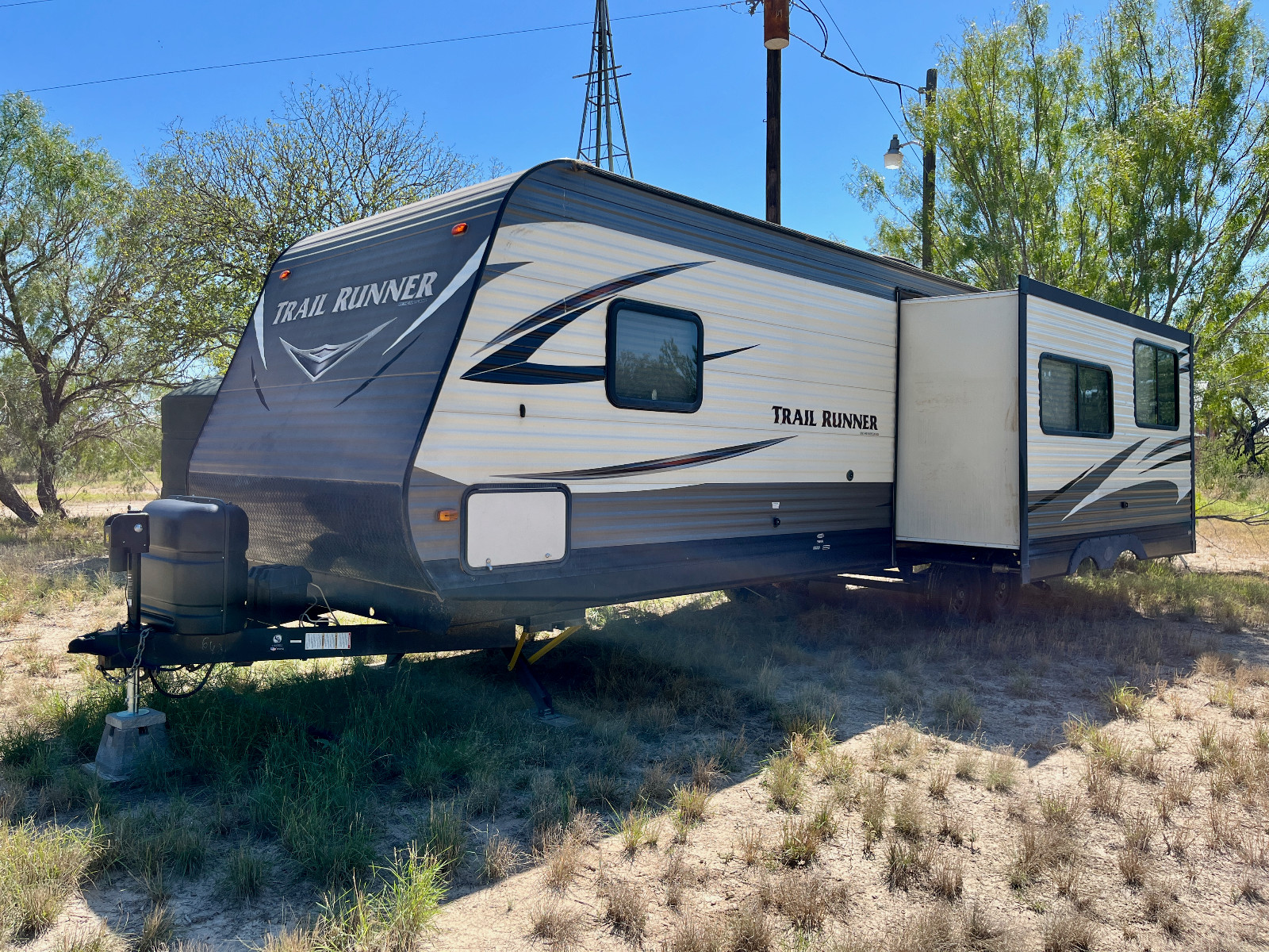 2017 Heartland Trail Runner 27RKS Travel Trailer Camper–Clean TX RV–Single Owner