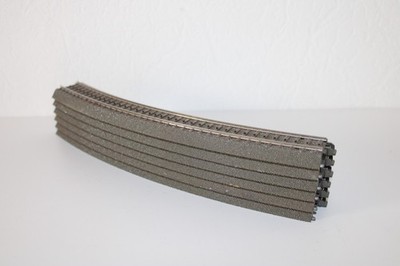 Märklin 24330 C-Gleis gebogenes Gleis R3 / 515 mm / 30° / H0 / 6 Stück ohne VP
