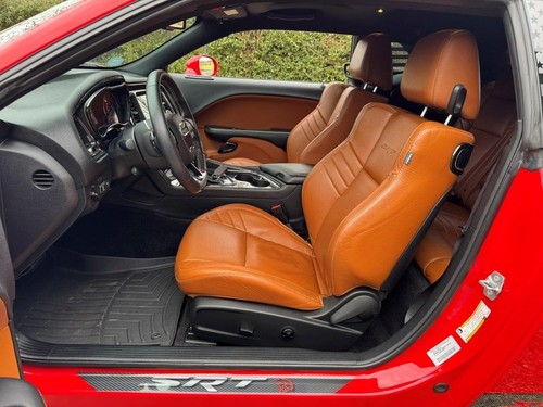 2015 Dodge Challenger SRT HELLCAT 6.2L Supercharged 707hp/881Nm 8-Speed Automati - Picture 13 of 24