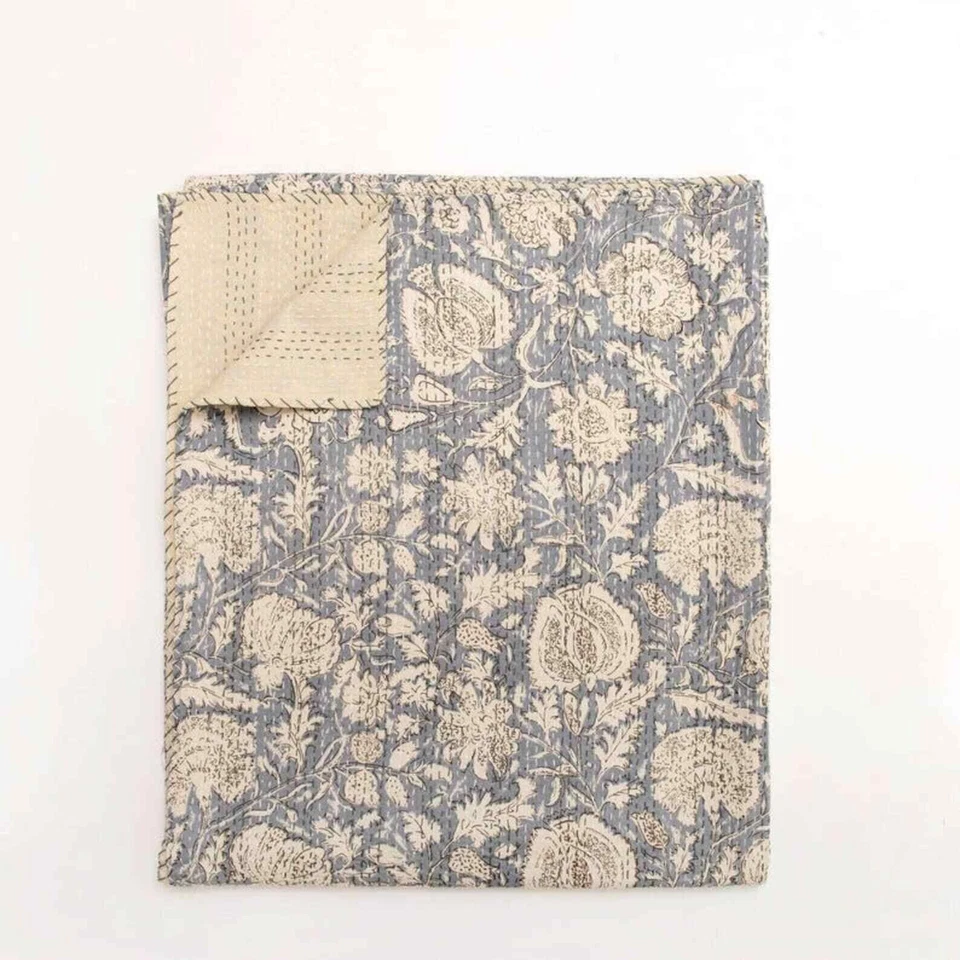 Indian King Size Hand Block print kantha Handmade Quilt Blanket Bedspread - Image 2 of 4