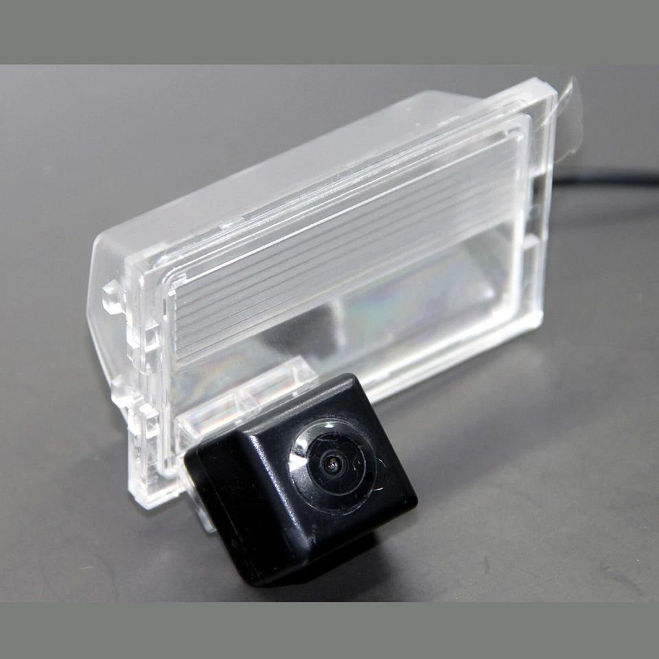 Car Rear View Backup Camera For Land Rover Discovery 3 2004 2005 2006 2007 2008 - Image 2 of 4