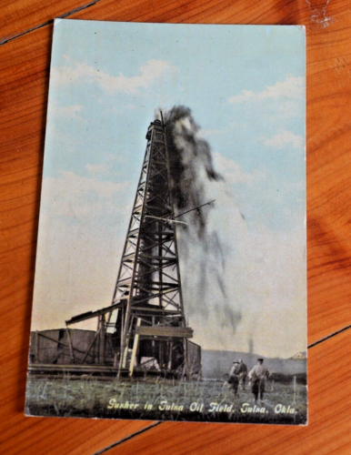 1911  Oklahoma postcard Gusher in Tulsa oil field. Tulsa Okla - Picture 1 of 2