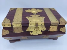 Vintage Chinese Lacquered Wood Jewelry Box Chest Crass Decals