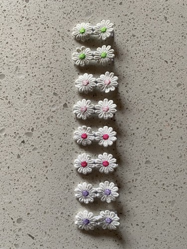 1 x Pair Of Crochet Flower Hair Clips Girls Hair Accessory Pink Daisy Handmade - Picture 10 of 10