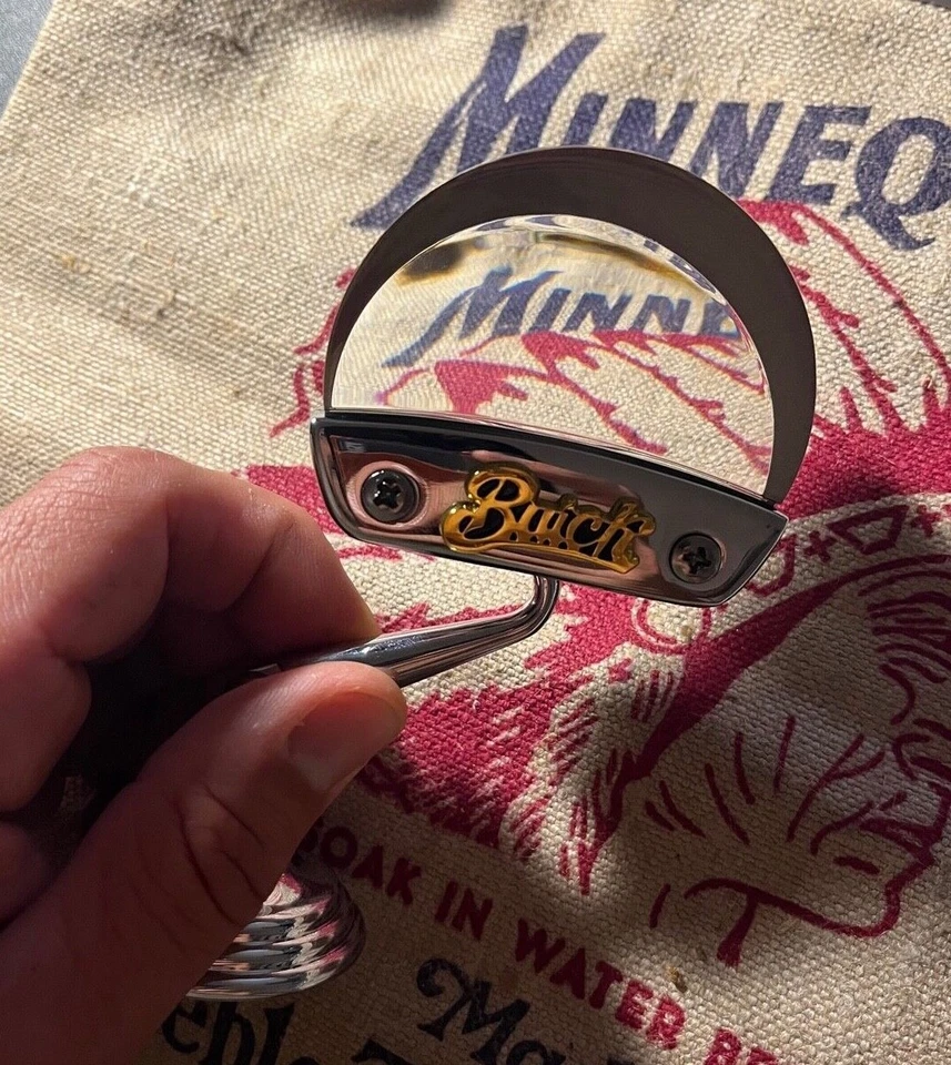 Buick Vintage Auto Truck Car Parts Accessory Dash Mounting Part - Image 2 of 3