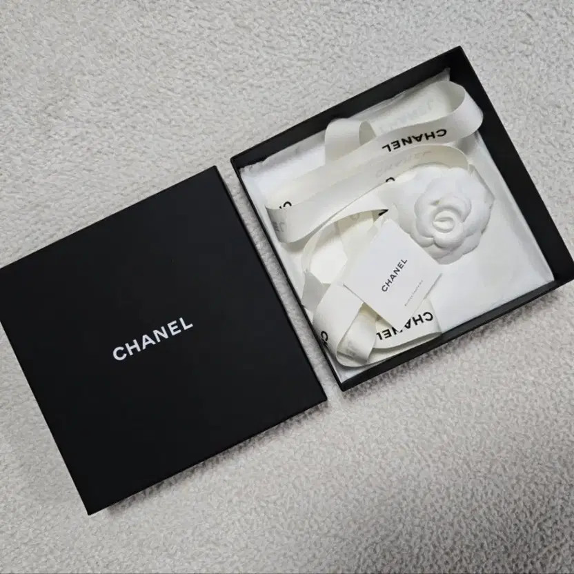 Chanel Accessories Box (17x17x4) with Ribbon & Brooch thumbnail 4