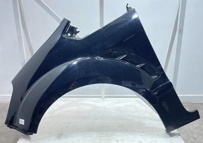 Aile avant gauche FORD S-MAX 2012 pour réparer un choc latéral et réussir le contrôle technique