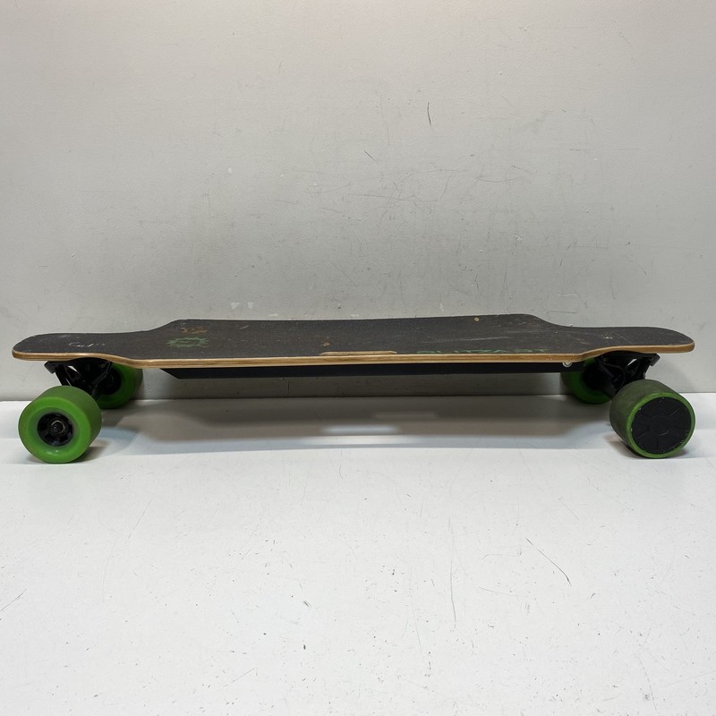 Blitzart Electric Longboard S3801 36V 144Wh Bamboo Deck Green Wheels