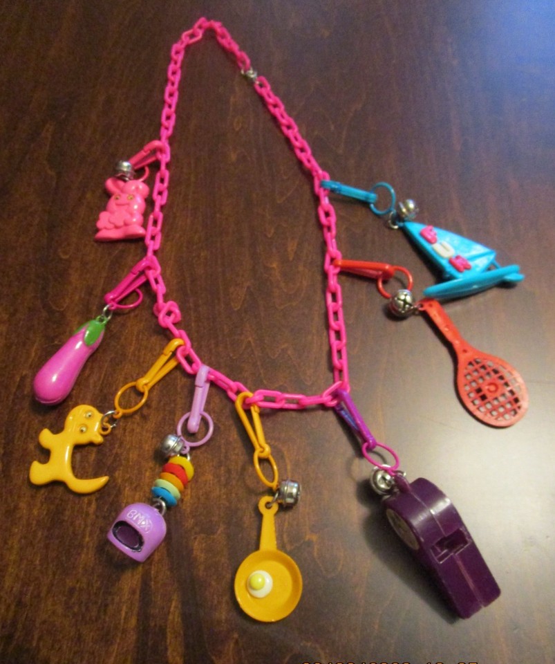 Vintage 1980s Plastic Link Chain Novelty Flash Charm Necklace 22" long