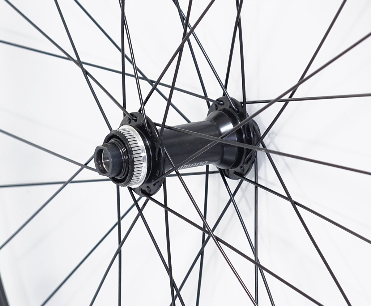 WTB i27 29” Front Wheel Non-Boost Shimano MT400 + WTB Vigilante
