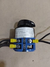 KRAUS &NAIMER HUHAADS25 25A Disconnect Switch, 3 Pole, 600V