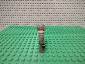Lego Star Wars: Imperial Officer Minifigure sw0582 from 75055