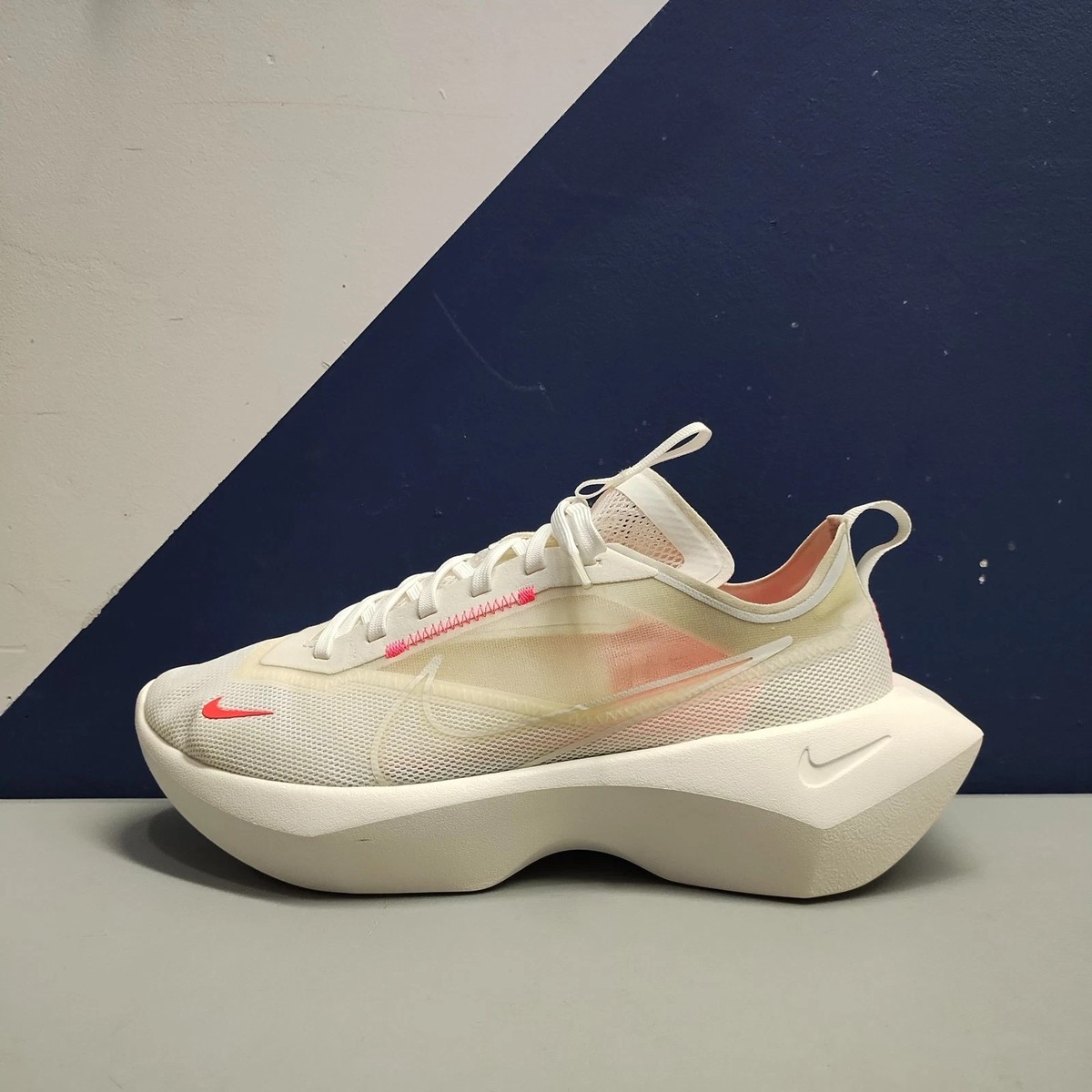 Nike Vista Lite ランニングシューズ Nike Vista Lite Running Shoes Women's 9.5 Black Mesh Athletic Gym