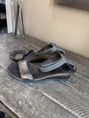 NAOT Footwear Women's EU 38/US 7-7.5 Pixie Wedge Sandal Footbed Leather