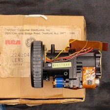 RCA 224204 12X video zoom lens AF/AE/AWB f 5.5-66mm 1:1.8 37 NOS vintage