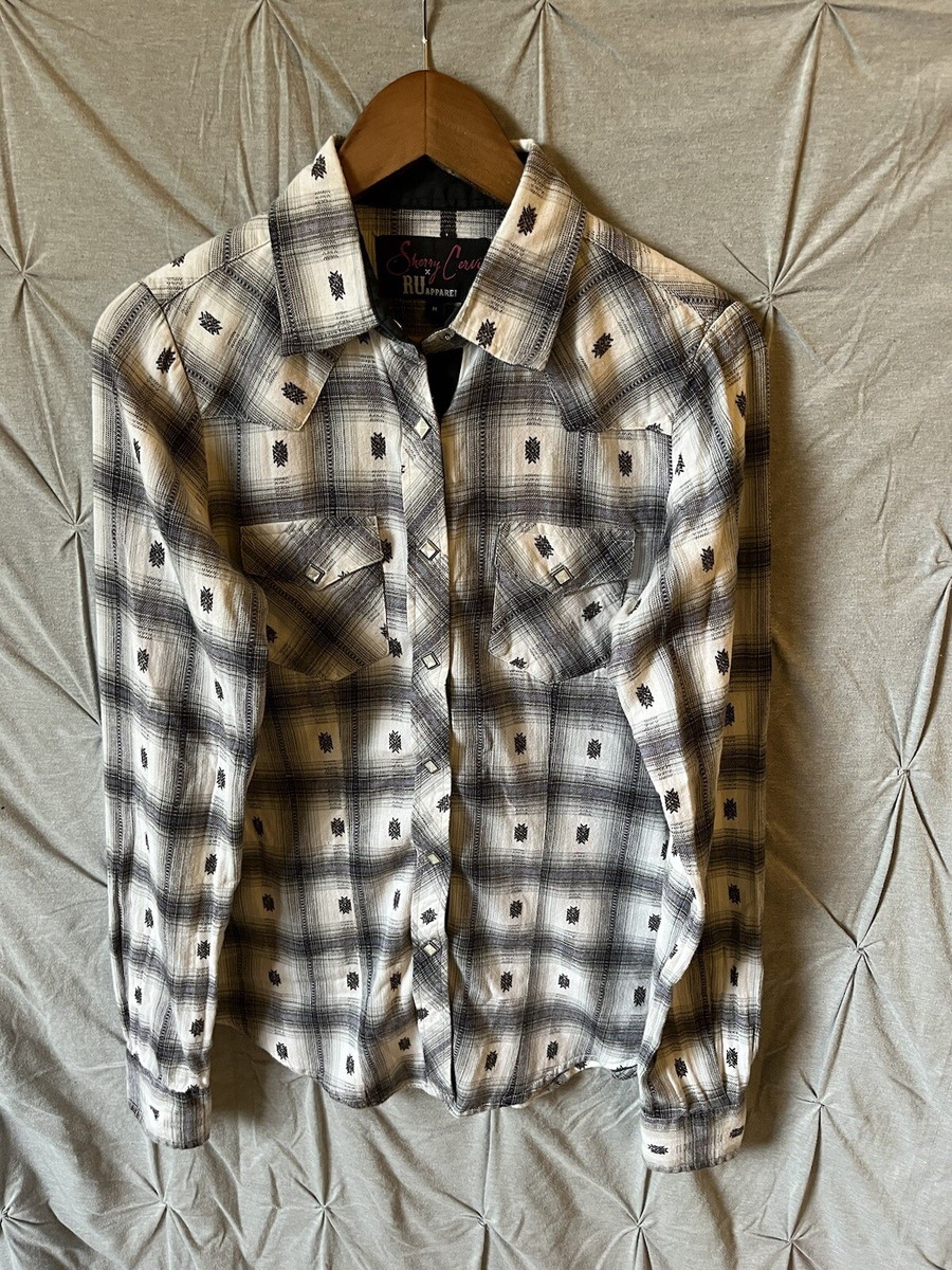 sherry Sherry Cervi RU Apparel Long Sleeve Snap Western Style Shirt