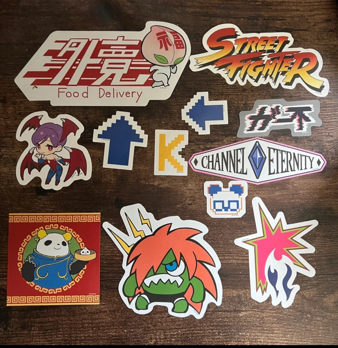 Trader Games - CAPCOM FLAKE STICKER SET CHARACTERS JAPAN NEW sur Décoration