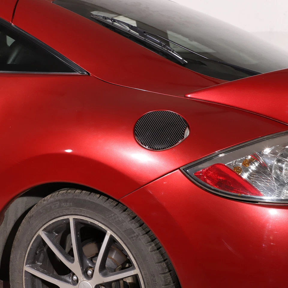 Cubierta de embellecedor de puerta de tanque de combustible de coche de fibra de carbono para Mitsubishi ECLIPSE 2006-2011 Foto 2 de 4