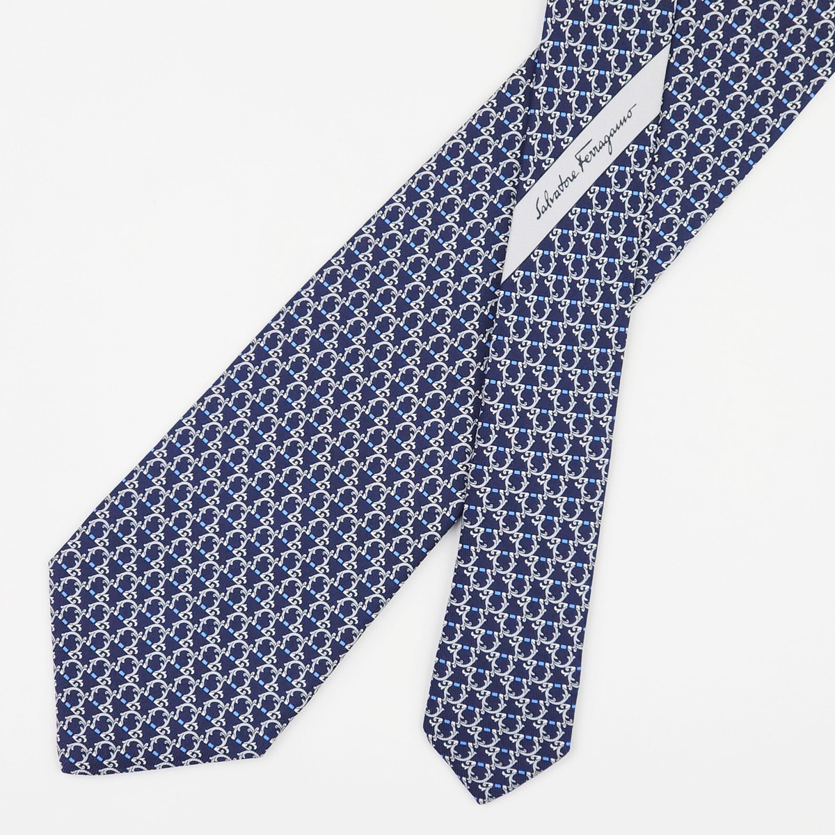 アクセサリーその他 FERRAGAMO NAVY BLUE SILK TIE Salvatore Ferragamo Tie Silk Necktie Vine Gancini on Dark
