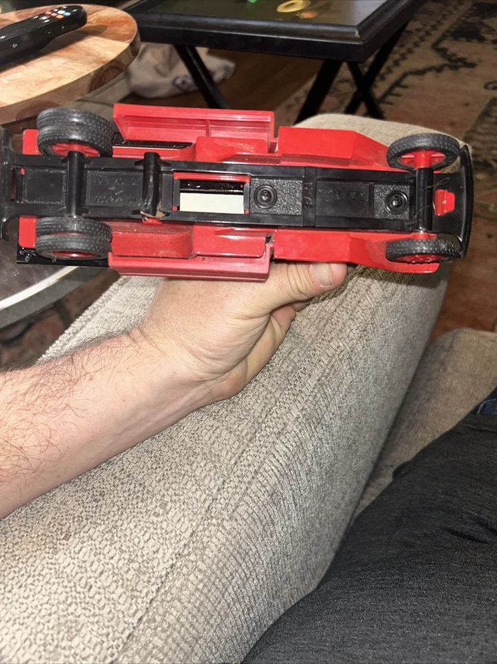 Camión ERTL International Harvester Case IH Die-Cast Metal 1930 Diamante "T" Foto 4 de 4