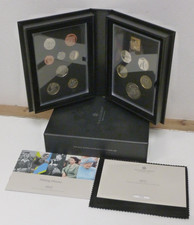 2022 Official Royal Mint Proof 13-Coin Set: Alexander Graham Bell & Vera Lynn £2