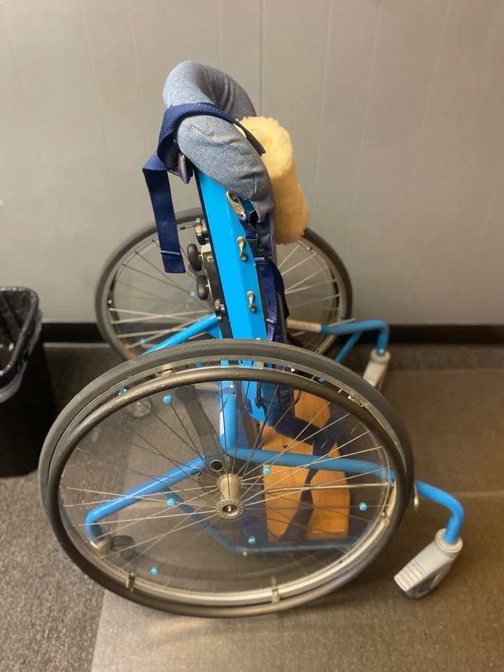 Soporte móvil dinámico Rifton K15 entrega posible dentro de Nueva York Foto 4 de 4