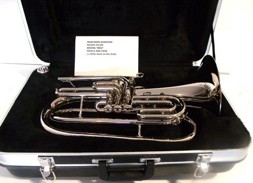 Marching Baritone Key of Bb w/ Case Nickel Plated Excellent Condition
