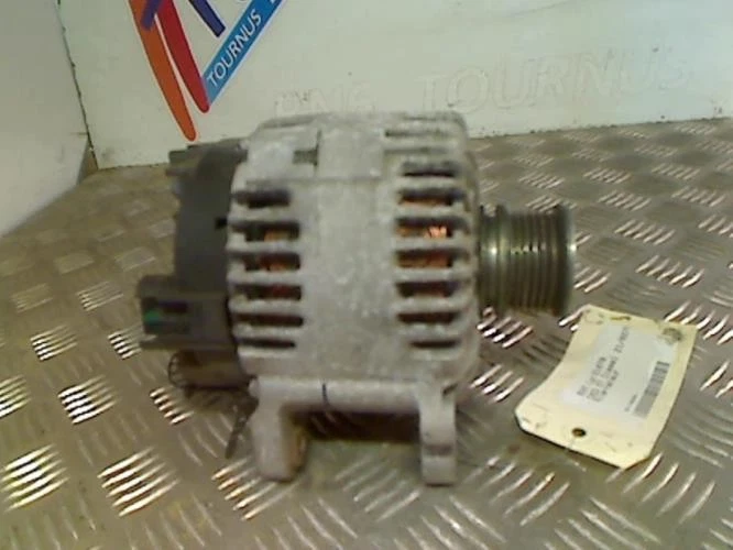 Alternateur SEAT EXEO ST BREAK 06F903023G - Photo 3/4