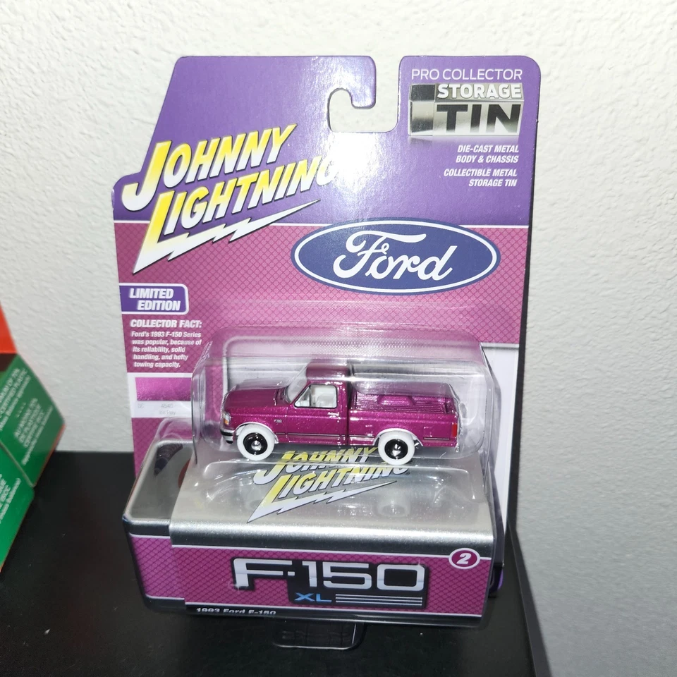 2025 Johnny Lightning 1993 Ford F-150 White Lightning Release 2 w/ Storage Tin - Image 2 of 4