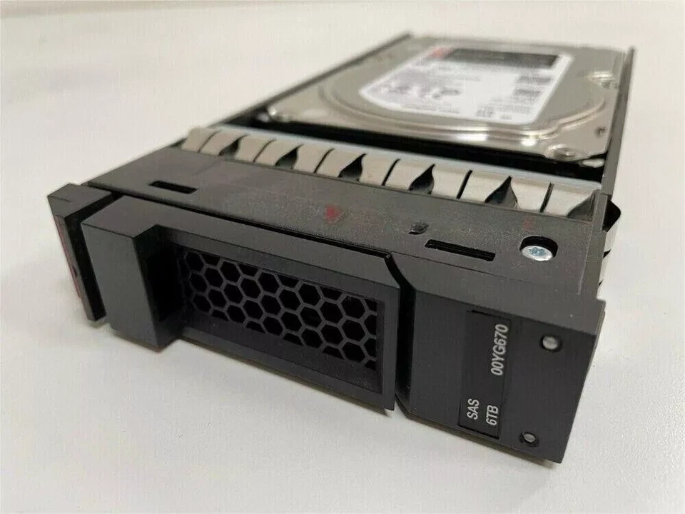 New Lenovo 00YG670 00YG668 6TB 7.2K 3.5'' SAS DS6200 DS4200 Hard Drive HDD - Image 3 of 3