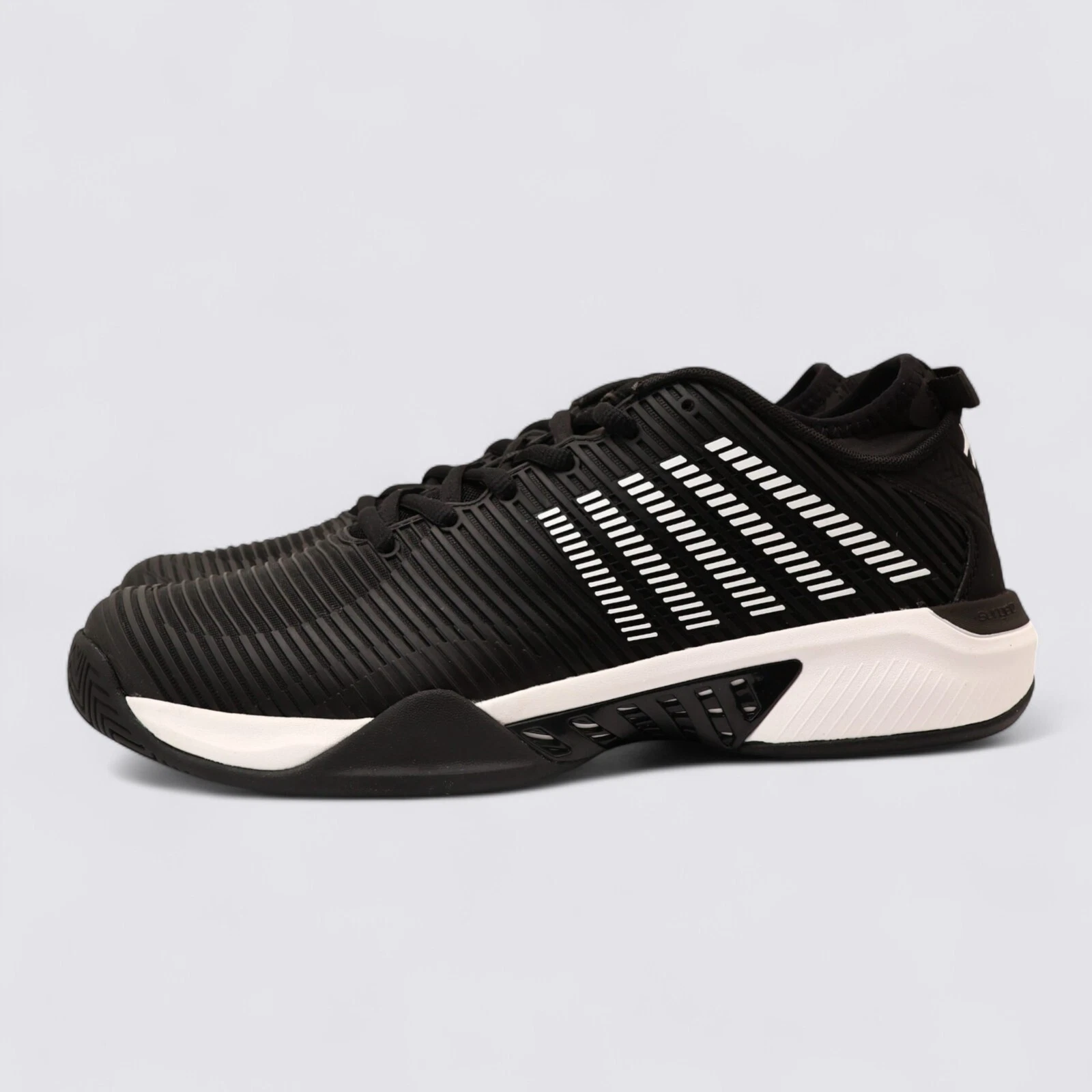 Baskets de tennis homme K Swiss Hypercourt Supreme pointure 10