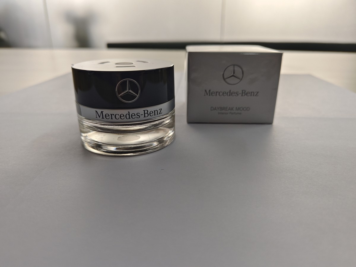 Mercedes-Benz DAYBREAK MOOD インテリアパフューム Amazon.com: Boxiti Set – Daybreak Mood for Mercedes Benz Air