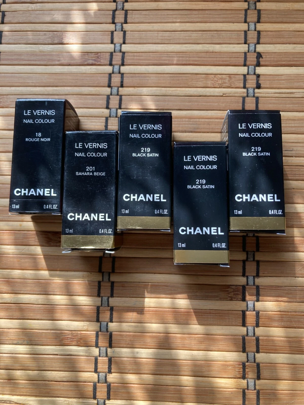 CHANEL Le Vernis nail polish various colours new&boxed
Opens in a new window or tab