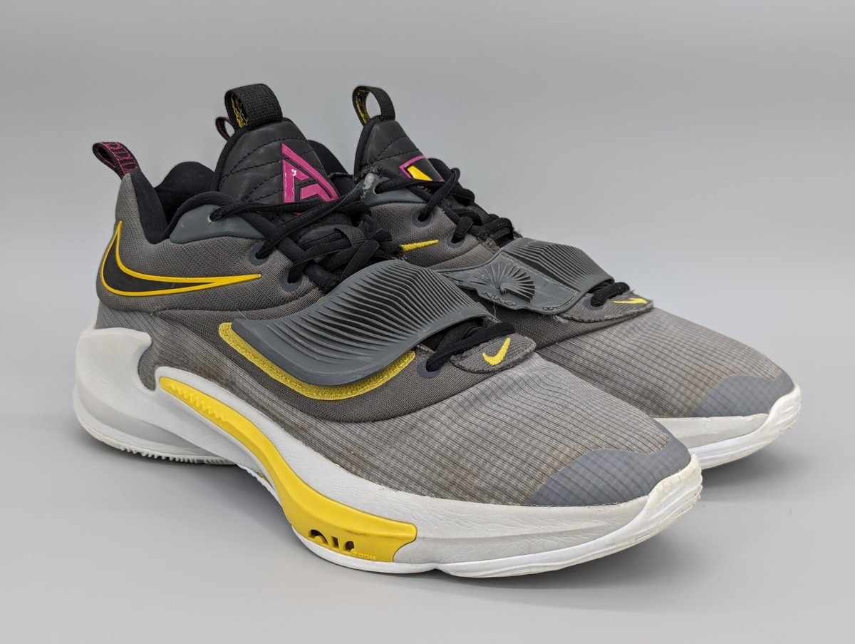 Nike Zoom Freak 3 Low Battery Grey Yellow Shoes Sneakers DA0694