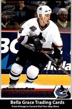 1998-99 Pacific Paramount Alexander Mogilny #237 Vancouver Canucks NHL Hockey