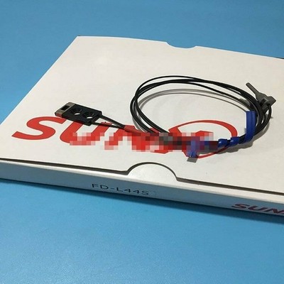 One NEW Fiber Optic Sensor For   SUNX FD-L44S   #zc