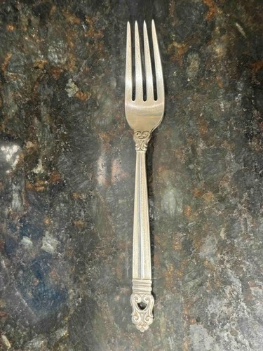 INTERNATIONAL ROYAL DANISH STERLING SILVER DINNER FORK 7 1/8" NO MONOGRAM
