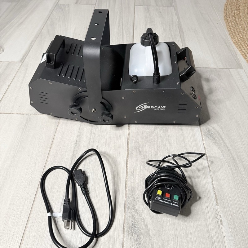 Chauvet DJHurricane 1800 FLEX Fogger with Remote *READ NOTES**