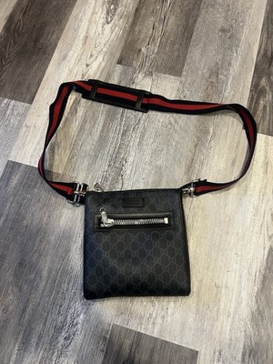 Gucci Shoulder Bag