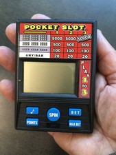 Radica Pocket Slot Model 1370 Handheld Electronic Casino Game TESTED WORKING