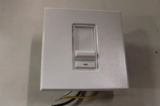 Lightolier MP1500EBW Light and Dimmer Switches