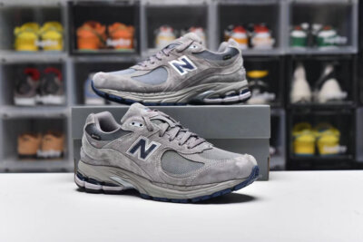 New Balance 2002R Gore-Tex Castlerock M2002RXC Men 